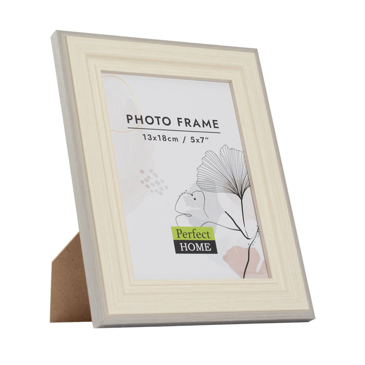 Logan 5 x 7 walnut and beech picture frame
