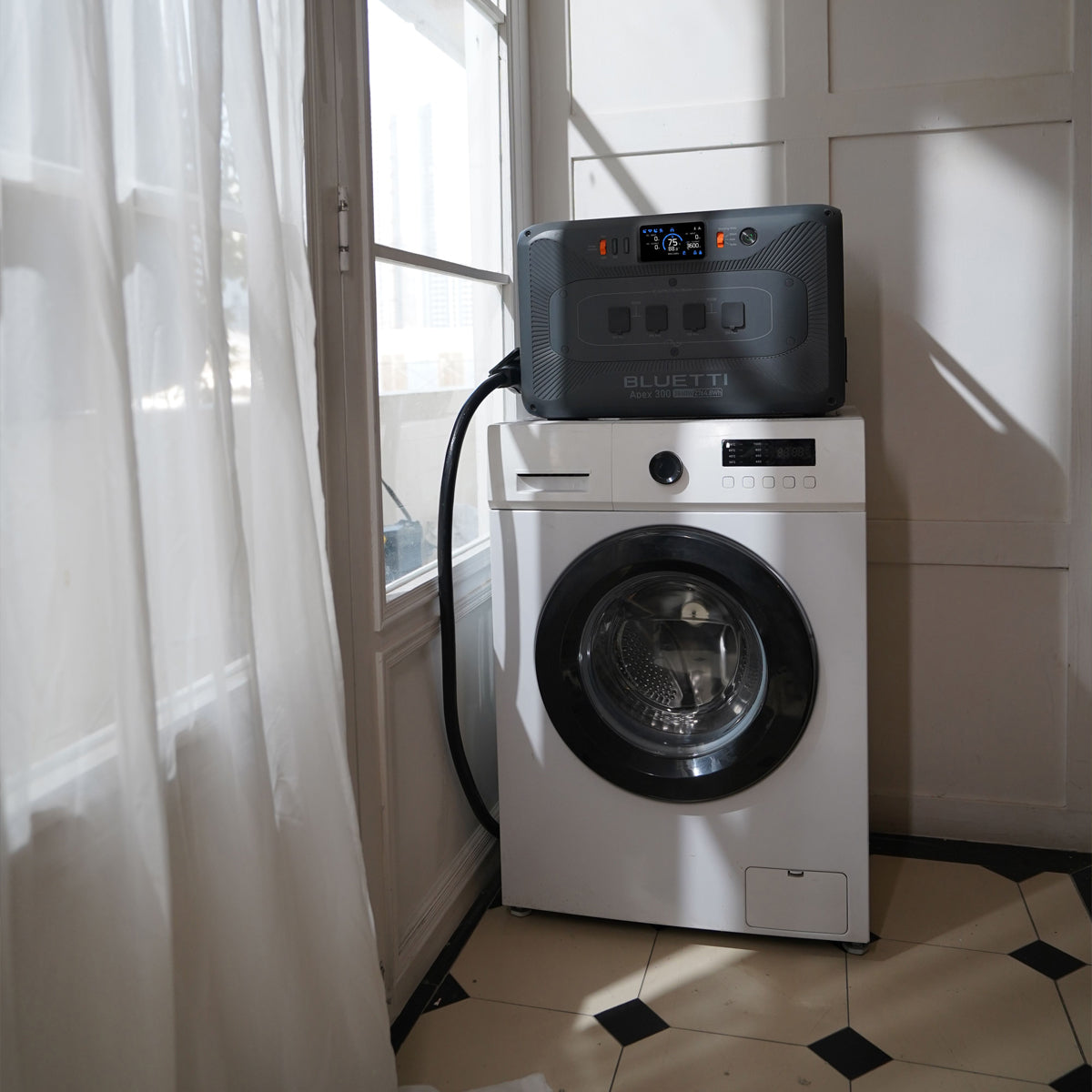Bluetti Apex300 Expandable Home & Portable Power Station | 3800 W 2700 Wh