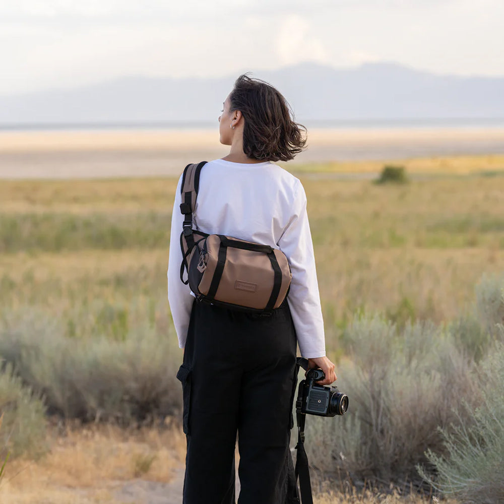 Wandrd Rogue V2 6 L Camera Sling Bag Atacama Clay