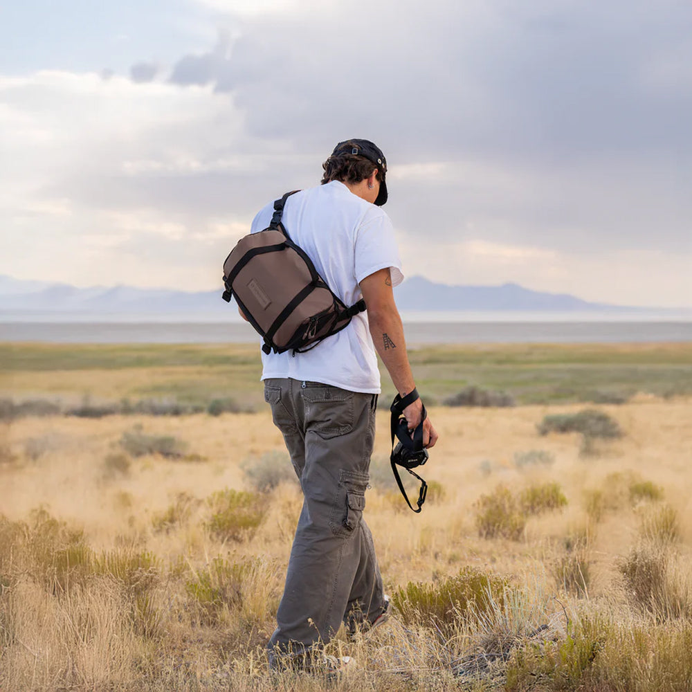 Wandrd Rogue V2 9 L Camera Sling Bag Atacama Clay