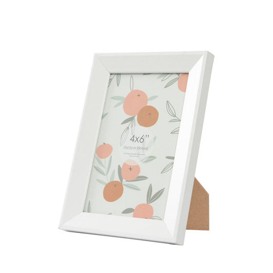 Finny  4x6 white frame