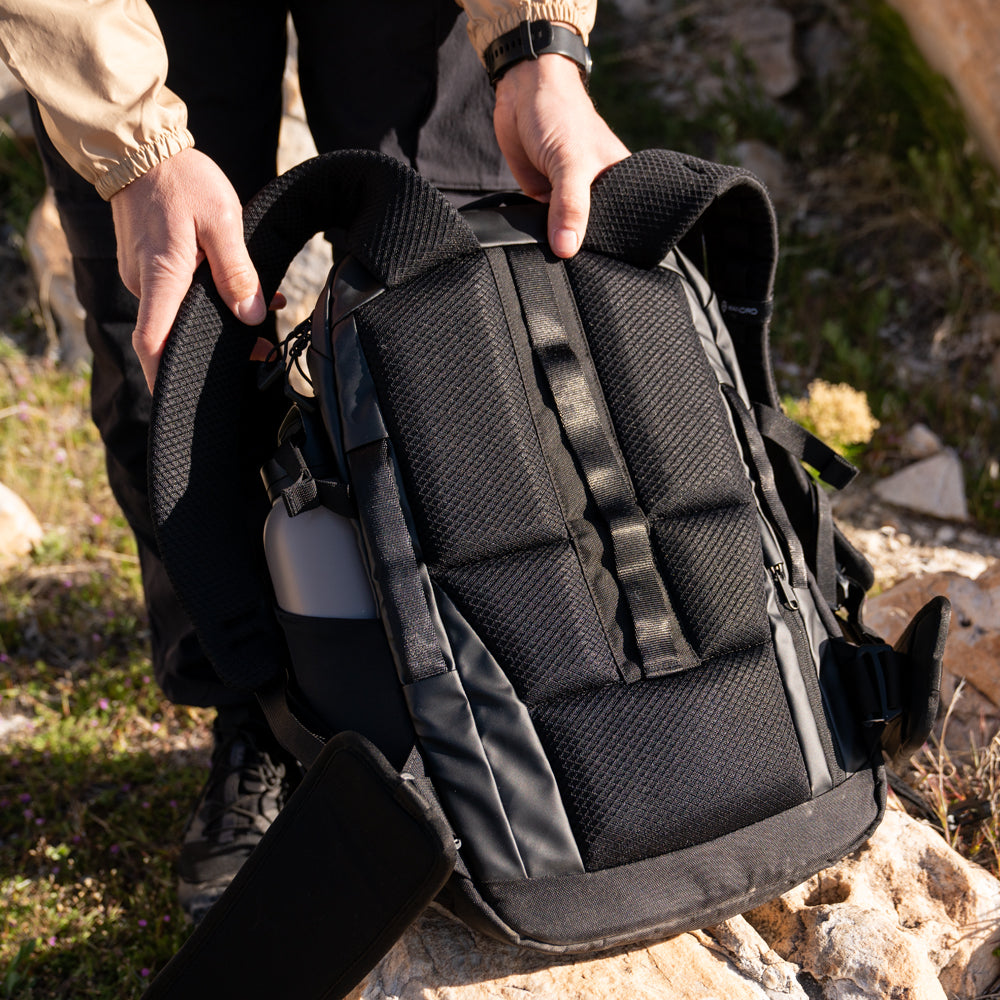 Wandrd Nimbus 18 L Everyday Backpack Black