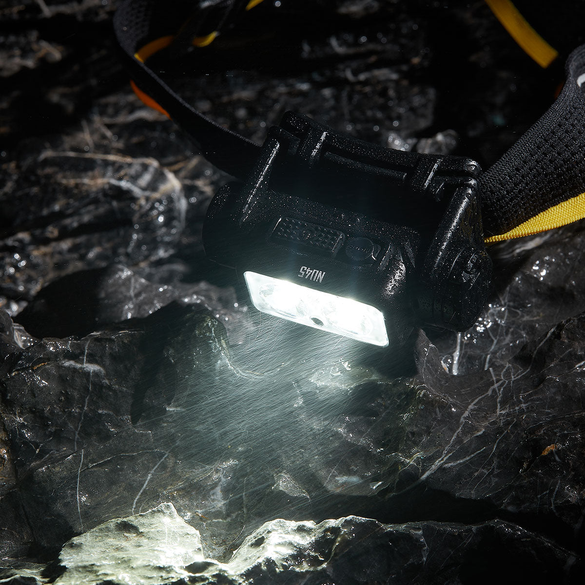 Nitecore Nu45 1700 Lumens Usb Rechargeable Ultra Lightweight Headlamp Torch