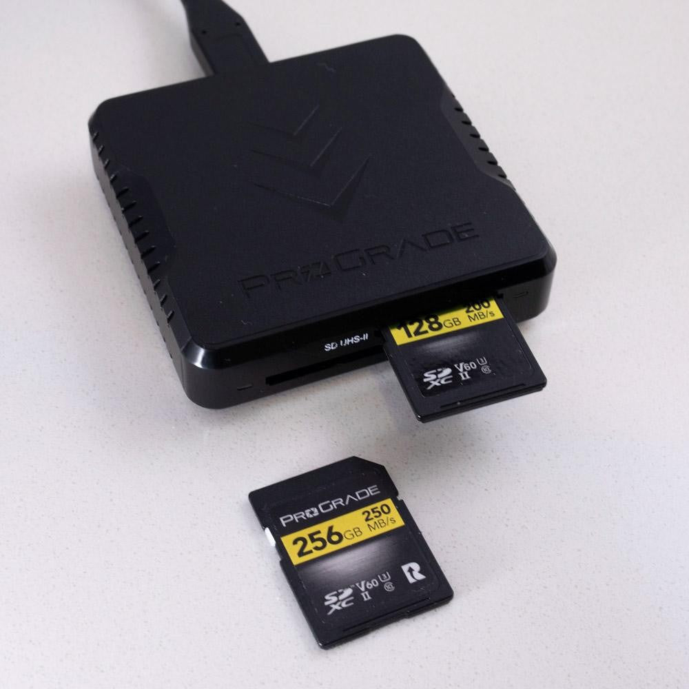 Prograde Digital Card Reader Dual Slot Sdhc / Sdxc Uhs Ii Usb3.1 Pg08