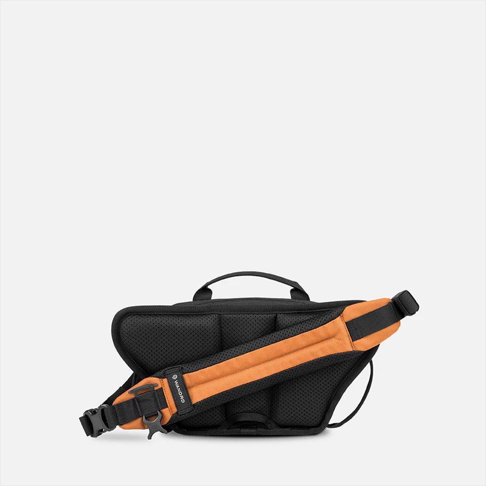 Wandrd Rogue V2 4 L Camera Sling Bag Sedona Orange