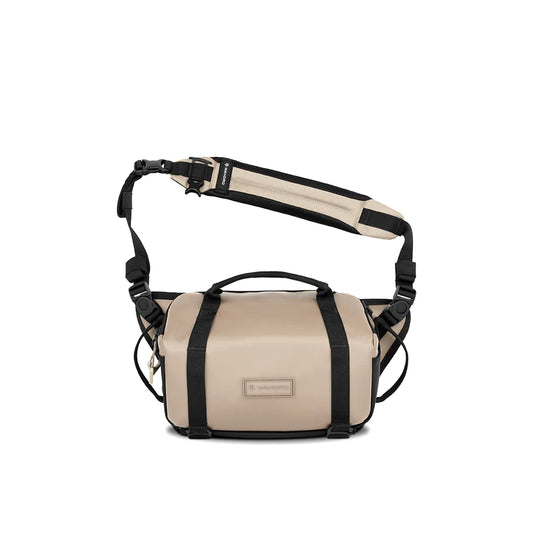 Wandrd Rogue V2 6 L Camera Sling Bag Yuma Tan