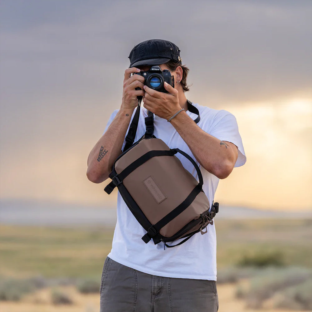 Wandrd Rogue V2 9 L Camera Sling Bag Atacama Clay