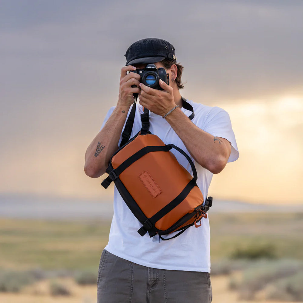 Wandrd Rogue V2 9 L Camera Sling Bag Sedona Orange