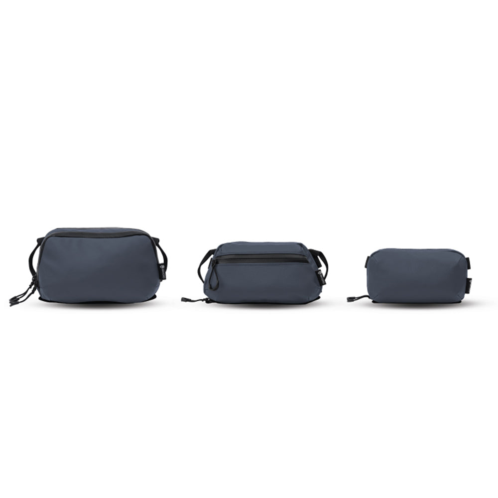 Wandrd Tech Bag Medium Aegean Blue