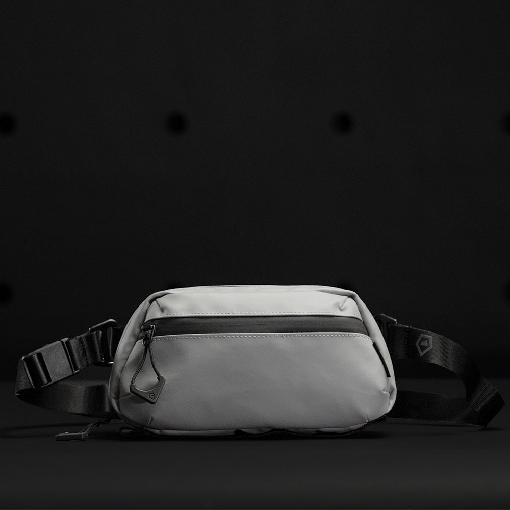 Wandrd Tech Bag Medium Makalu Gray
