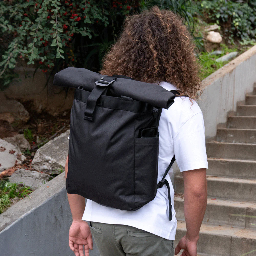 Wandrd Transit Travel Tote Backpack Black